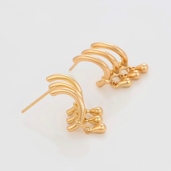 Dangle Drop Trio Stud Earrings | 18K Gold Plated | Luxury Jewelry - Picture 5 of 12